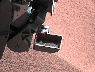 Illustration for article titled 8 Places Where the Curiosity Rover Left Drill Holes on Mars